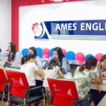 Sale trung tâm tiếng anh là làm những gì